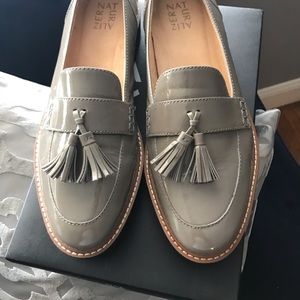 Naturalized size 10 in box